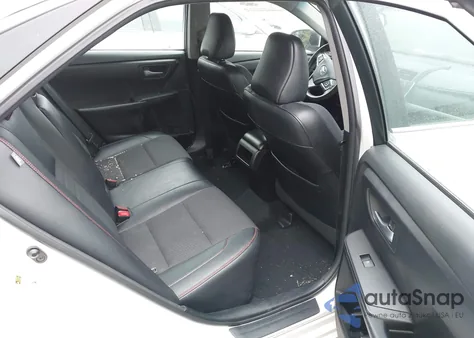 2017 Toyota Camry Se z USA, uszkodzony, nr VIN 4T1BF1FK3HU323643